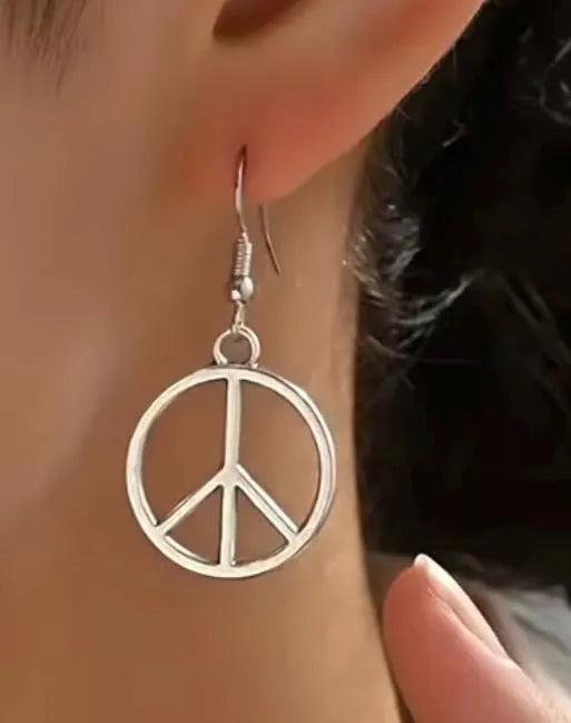 Peace Sign Earrings. Hippie fashion wear.