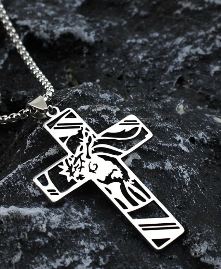 Jesus Necklace. Face of Jesus wearing crown of thorns.