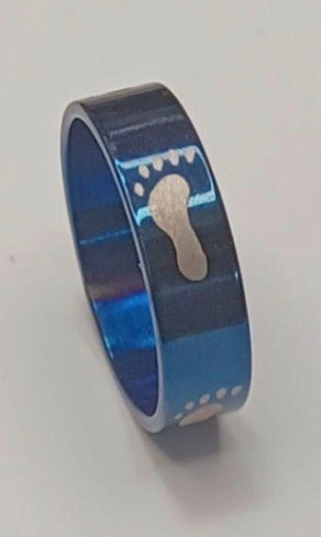 Footprints Stainless steel Ring.