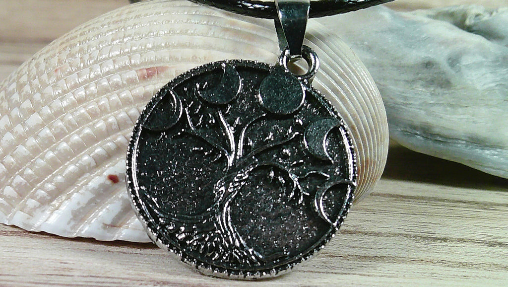 Tree of Life Pendant Necklace.