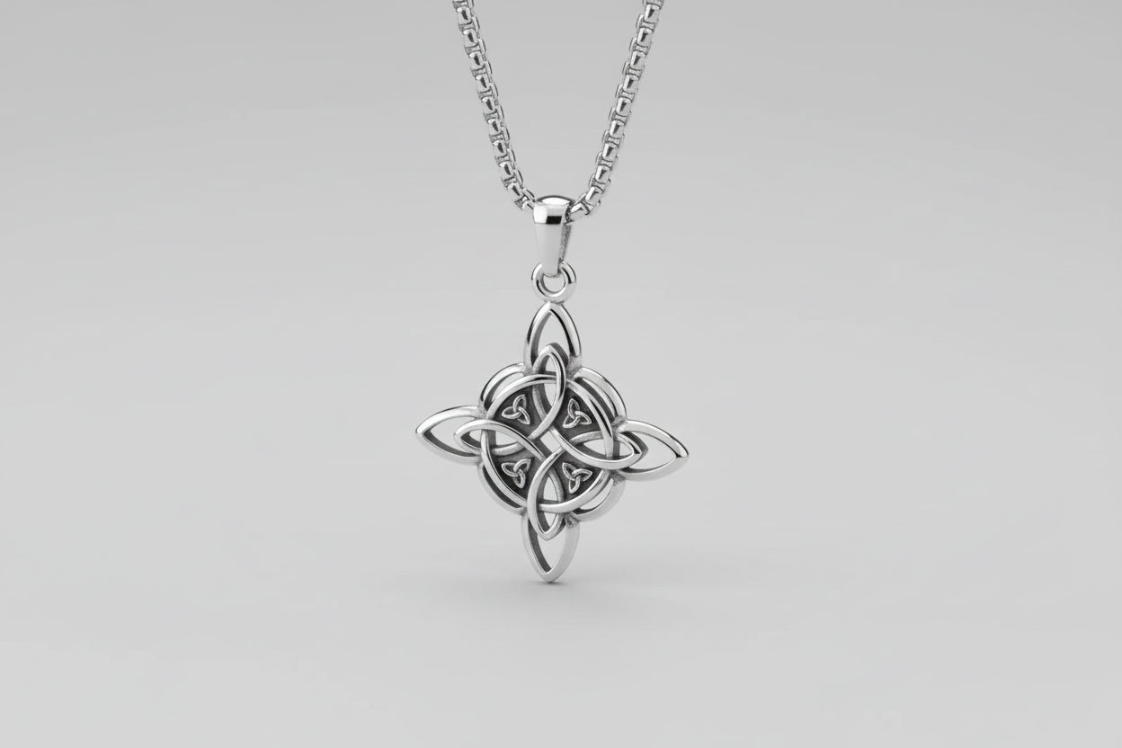 Witches Knot Necklace. Gothic and punk style.