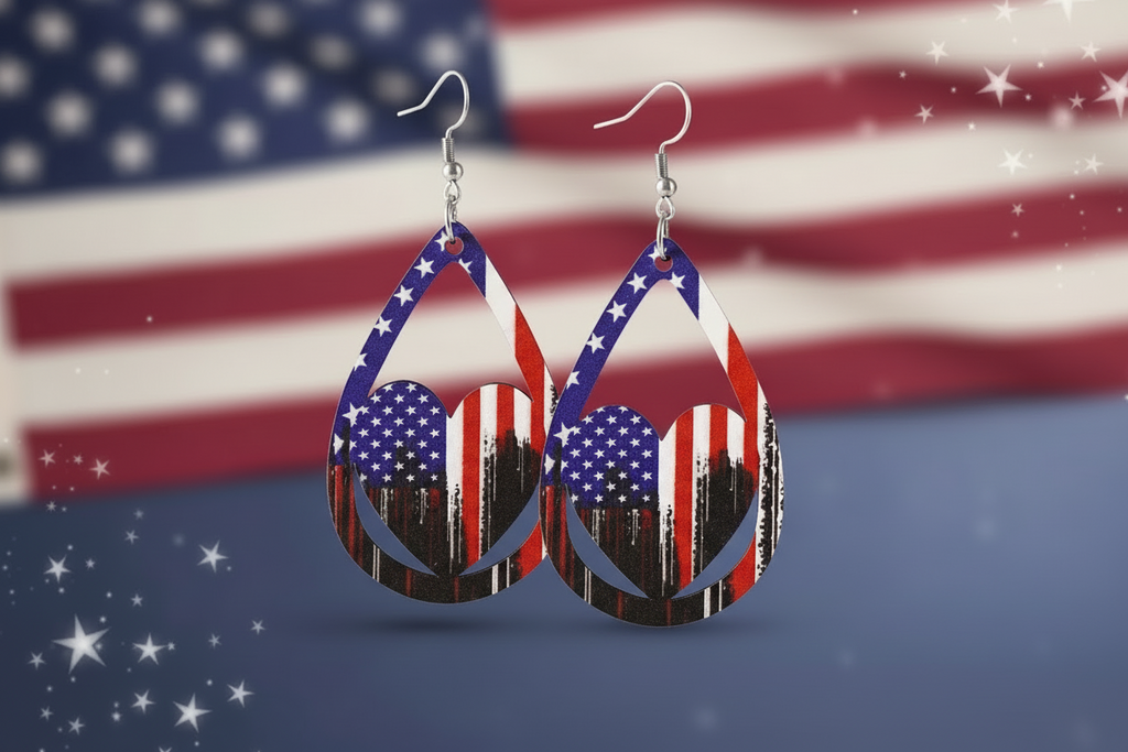 AMERICAN FLAG COLLECTION. Teardrop shaped earrings. With inner Heart