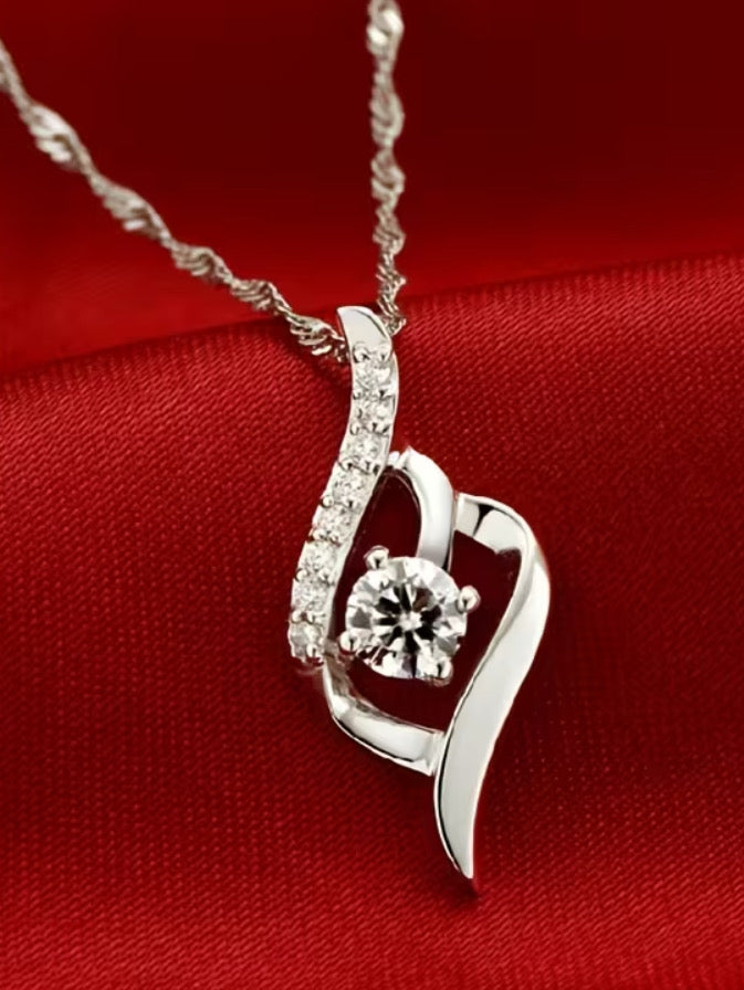 Teardrop and Simulated Diamond Necklace.